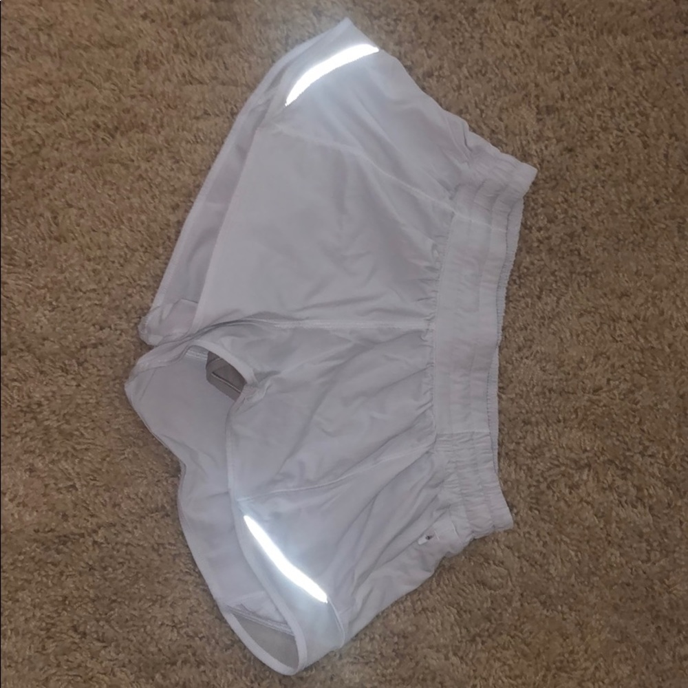 Lululemon Hotty Hot Short II